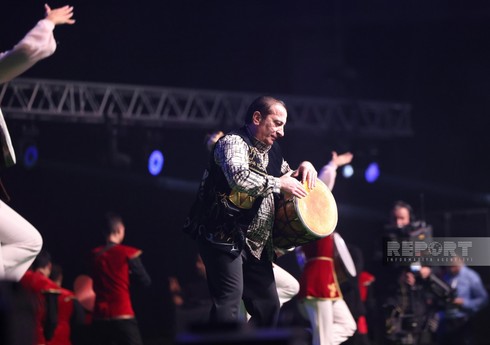 Əfsanəvi Lionel Messi və dünya ulduzları ilə görüşə həsr olunan tədbir başlayıb