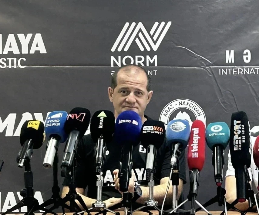 Elmar Baxşıyev: “Haqqımda nə yazırlarsa, futbolçulara da təsir edir”