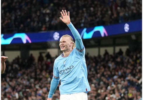 Erlinq Holann Messinin nailiyyətini təkrarlayıb, tarixə düşüb