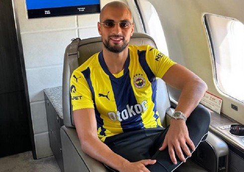 "Fənərbağça" "Mançester Yunayted"də çıxış etmiş futbolçunu transfer edib