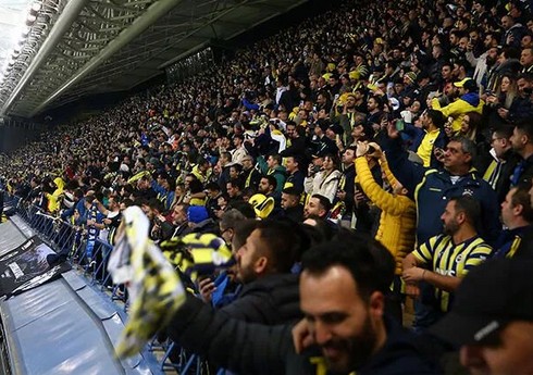 "Fənərbağça" yeddi azarkeşinin stadiona girişinə qadağa qoyub