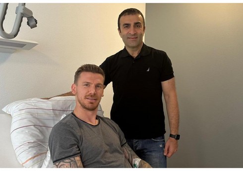 "Fənərbağça"nın futbolçusu əməliyyat olunub