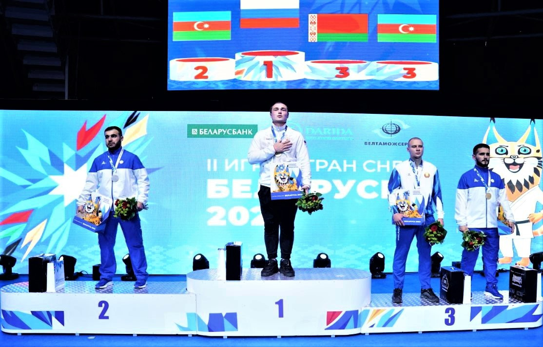 FHN əməkdaşı beynəlxalq yarışda gümüş medal qazanıb