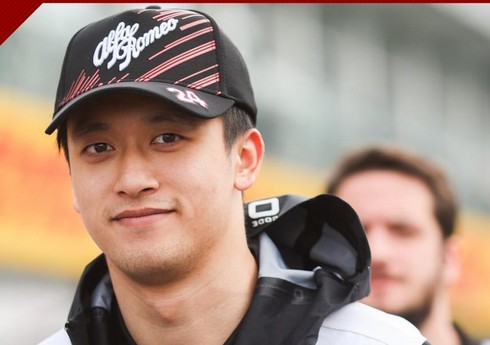 "Formula 1" komandası çinli pilotun müqaviləsini uzadıb