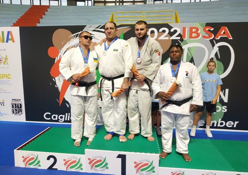 İlham Zəkiyev səkkizinci dəfə Avropa çempionu olub