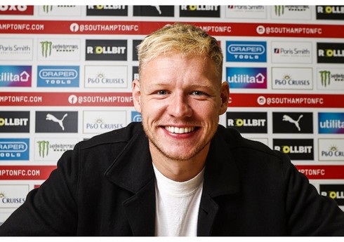 İngiltərə klubu 26 yaşlı qapıçını transfer edib