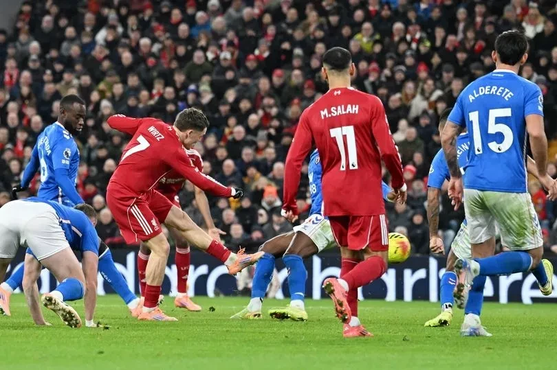 İngiltərə Premyer Liqası: “Çelsi” məğlub olub, “Liverpul” öz meydanında yenə xal itirib