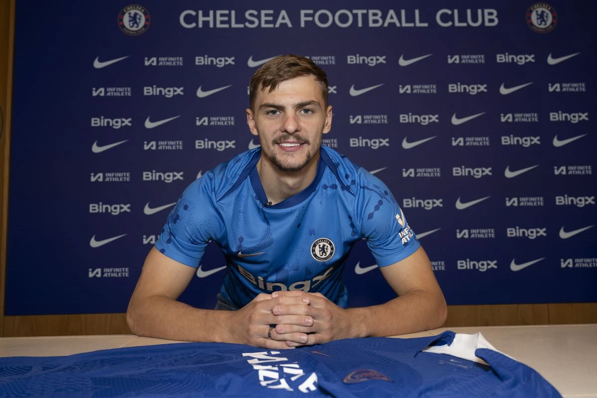 İngiltərəli yarımmüdafiəçi addım-addım "Everton"a