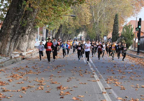 İsmayıllıda "Heydər Əliyev İli"nə həsr olunan qaçış yarışı keçirilib