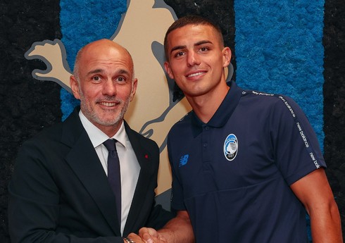 İtaliya təmsilçisi Monteneqro millisinin futbolçusunu heyətinə qatıb