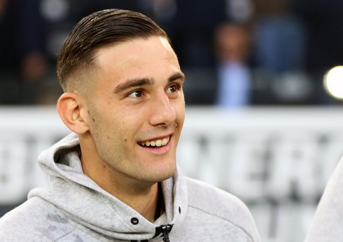 İtaliyalı futbolçu "Napoli"yə transfer oluna bilər