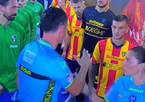 İtaliyalı hakim köməkçisi ilə görüşmədiyi üçün diskvalifikasiya olunub