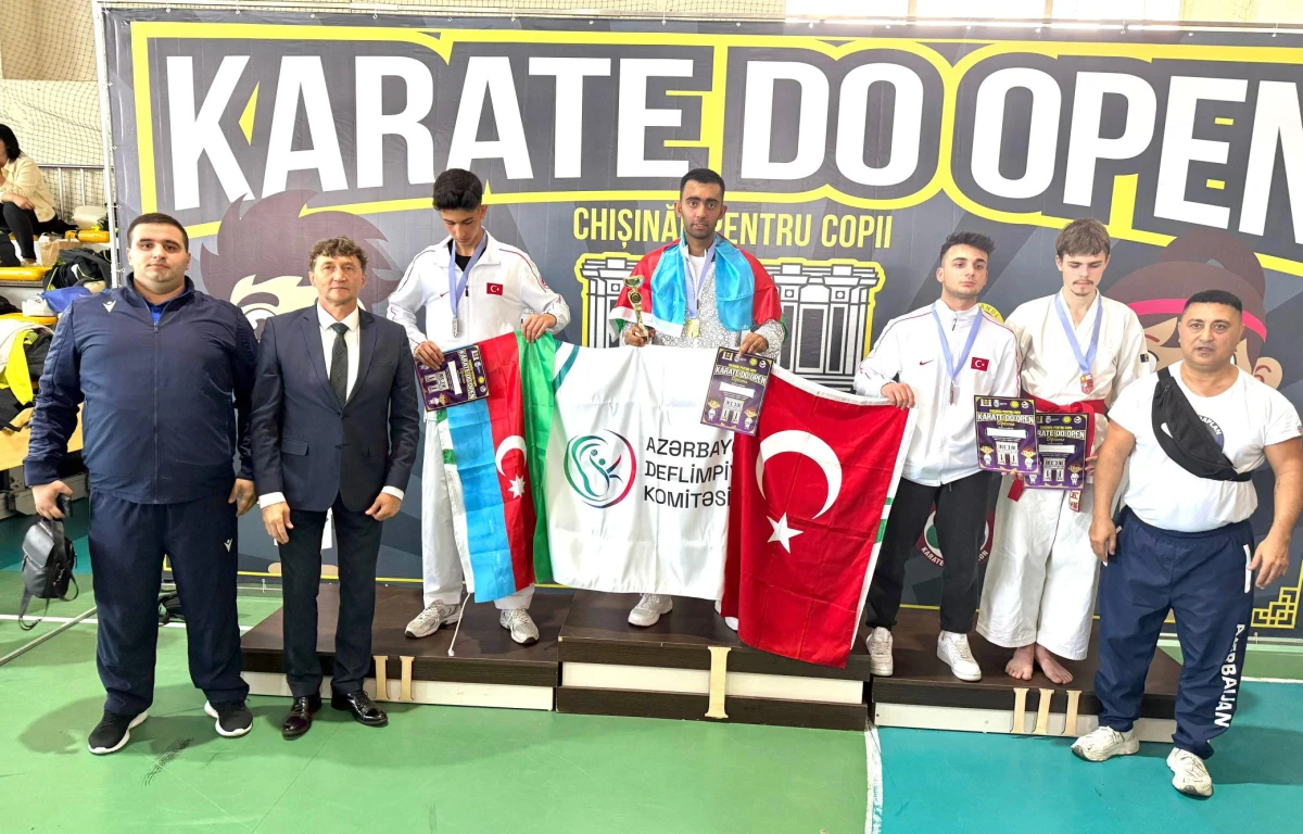 Karateçilərimiz Moldovada 6 medal qazanıblar
