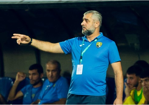 "Kəpəz" baş məşqçisi ilə yollarını ayırıb