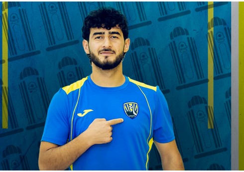 "Kəpəz" futbolçusu ilə müqavilənin müddətini uzadıb