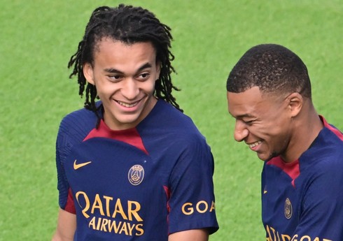 Kilian Mbappenin qardaşı PSJ ilə ilk peşəkar müqavilə bağlamağa hazırlaşır