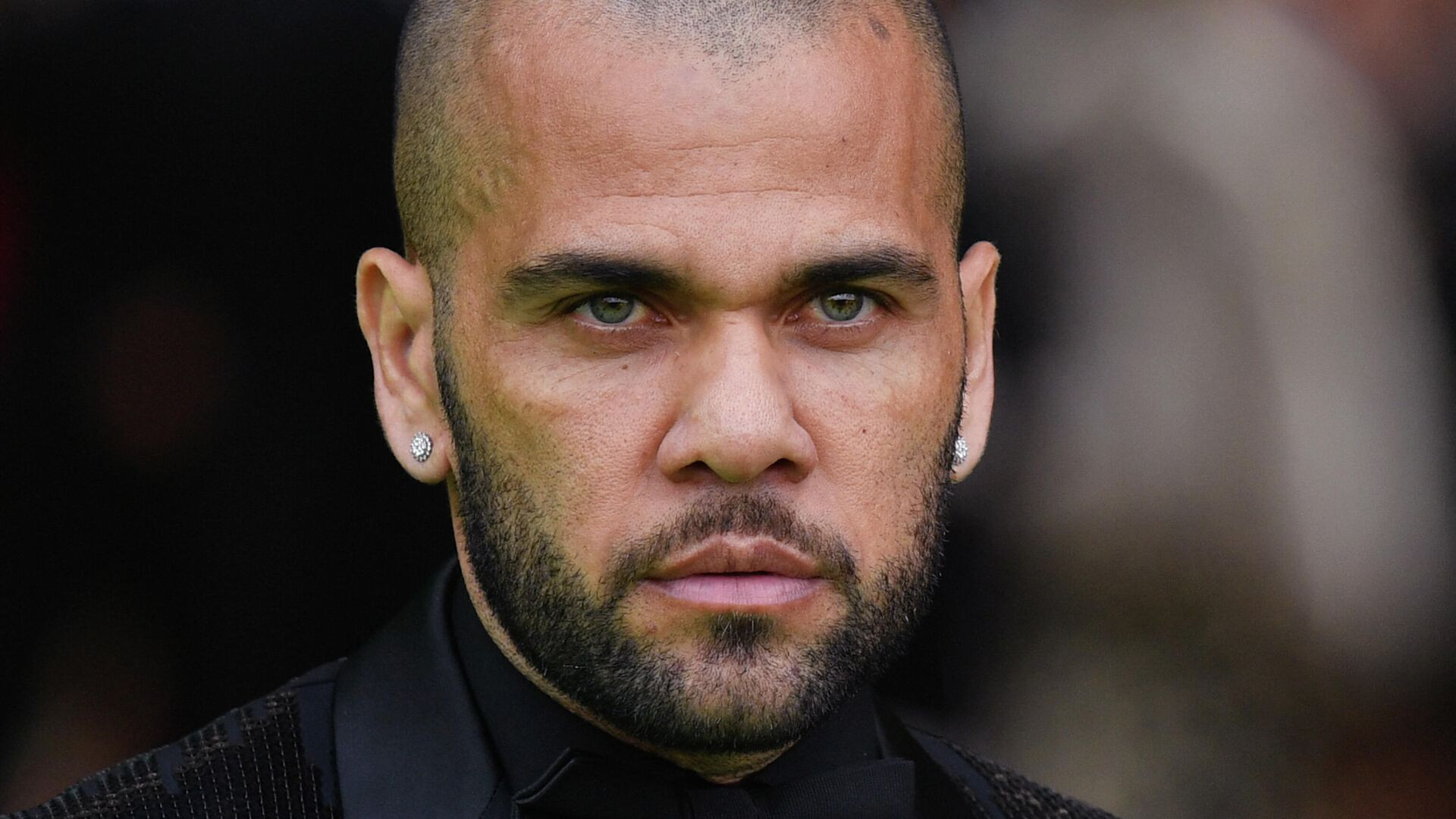 KİV: Tarixin ən titullu futbolçusu Dani Alves cinsi təcavüzdə ittiham olunur