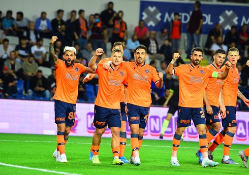 Konfrans Liqası: "Başakşehir" və "Vilyarreal" pley-offa çıxıb