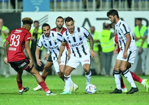Konfrans Liqası: "Beşiktaş" - "Neftçi" oyunu başlayıb - YENİLƏNİB