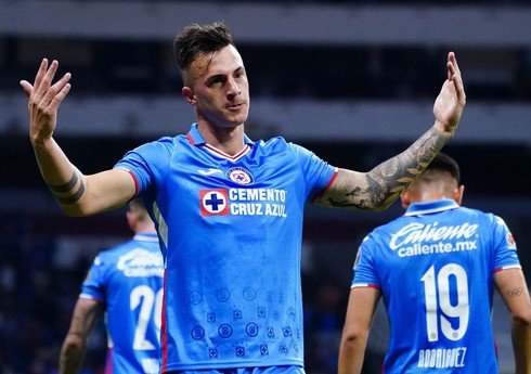 “Krus Asul”un hücumçusu ilə maraqlanan Azərbaycan klubunun adı açıqlanıb