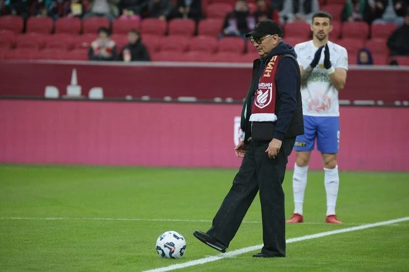 Kurban Berdıyev “Rubin” klubunun qonağı olub