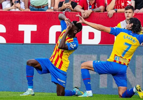 La Liqa: "Sevilya" "Valensiya" ilə heç-heçə edib