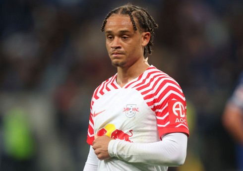 "Leyptsiq" Simonsu 75 milyon avroya "Barselona"ya sata bilər