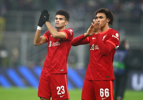 “Liverpul”un futbolçusu klubla müqaviləsinin müddətini uzatmağı nəzərdən keçirir