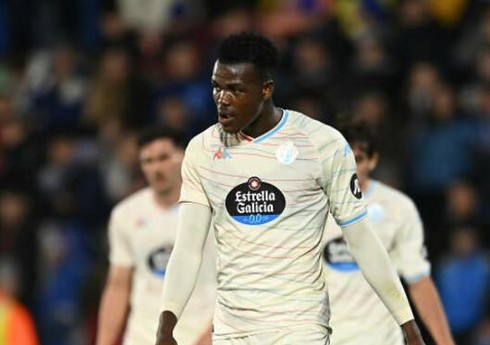 "Mançester Siti" afrikalı müdafiəçi ilə maraqlanır