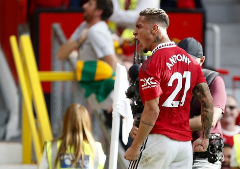 “Mançester Yunayted” braziliyalı yarımmüdafiəçini cəzalandırıb