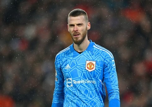 "Mançester Yunayted" əsas qapıçısına yeni müqavilə təklif edəcək