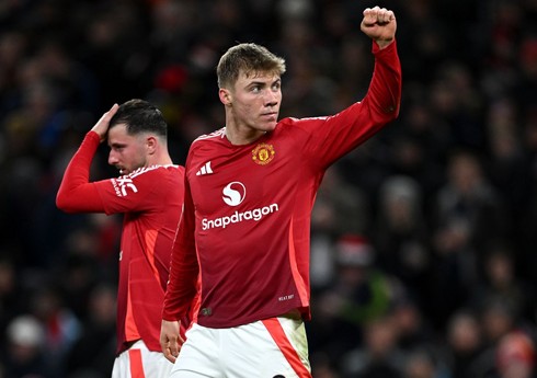 "Mançester Yunayted" hücumçularının İtaliya klublarına transferi üçün danışıqlar aparır