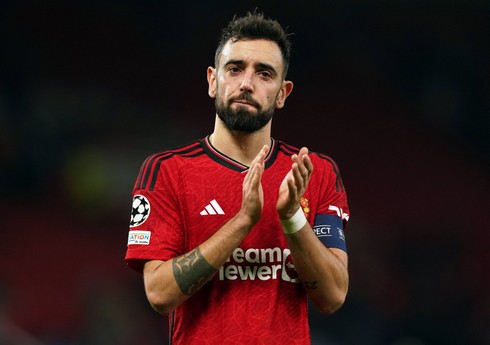 "Mançester Yunayted" kapitanı ilə müqavilə müddətini artırıb