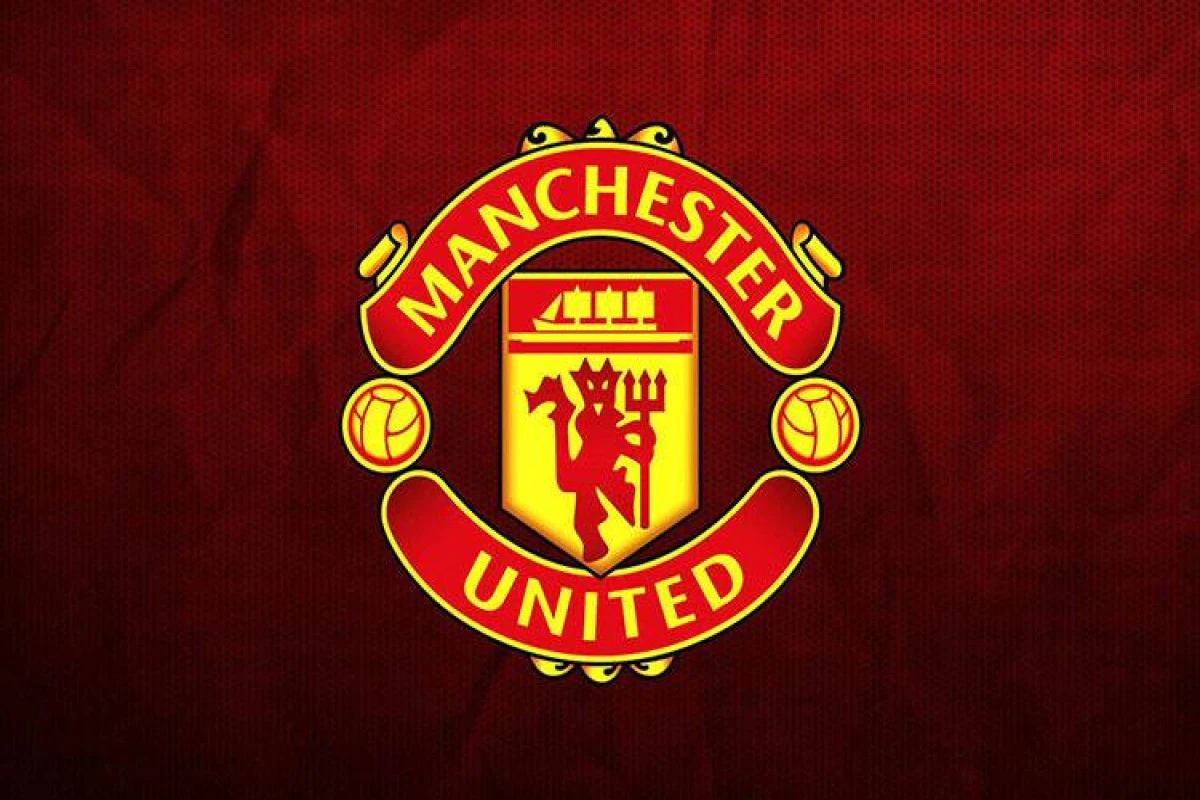 “Mançester Yunayted” seçim qarşısında: Qyökereş, yoxsa Osimhen?