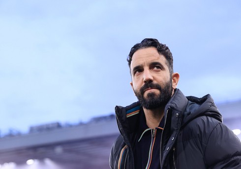 "Mançester Yunayted"in baş məşqçisi dörd futbolçunun komandada qalmasını istəmir