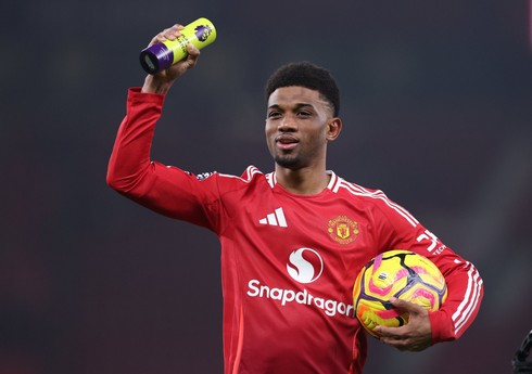 "Mançester Yunayted"in iki sabiq futbolçusunun rekordu təkrarlanıb