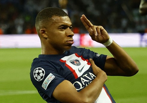 Mbappe “PSJ”nin pentatrikə imza atan ilk oyunçusu olub