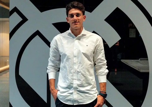 Məşhur futbolçunun oğlu "Real"ın əsas komandasına cəlb edilib