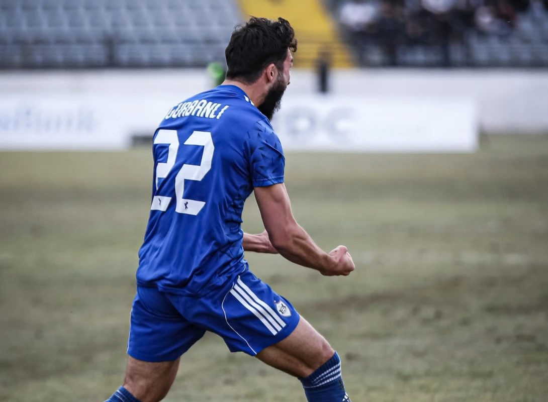 Mikelsdən sonra Musa da BUNU BACARDI