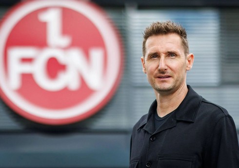 Miroslav Kloze II Bundesliqa klubunun baş məşqçisi olub