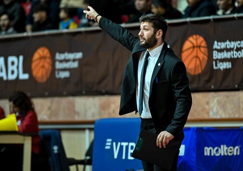 "Neftçi" basketbol komandası baş məşqçisi ilə vidalaşıb