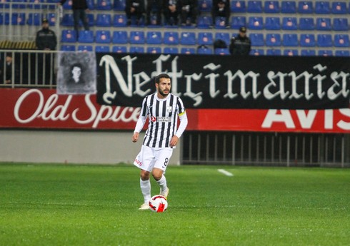 “Neftçi” Emin Mahmudovla yeni müqavilə ilə bağlı ilkin razılığa gəlib