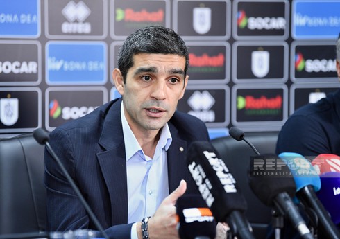 "Neftçi"nin media üzrə koordinatoru: Meydanda yaşananlara baş məşqçi cavab verə bilər