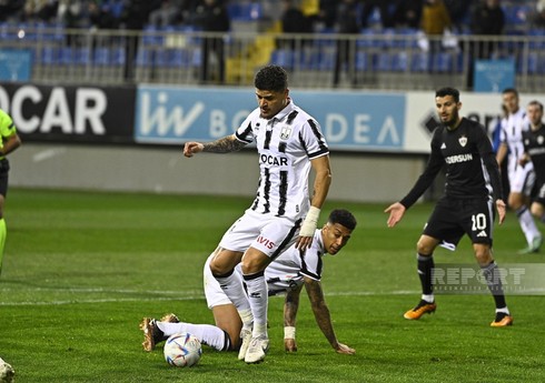 “Neftçi”nin sabiq futbolçusu komandanın oyunundan narazı qalıb