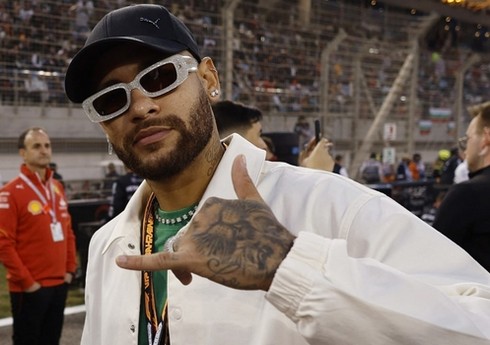 Neymar "Barselona"ya icarəyə verilməsini istəyib