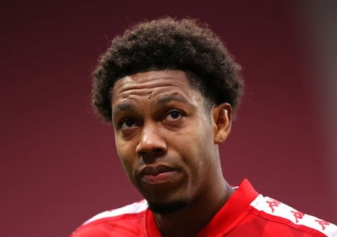 Niderlandlı futbolçu onkoloji xəstəliyə görə karyerasını dayandırıb