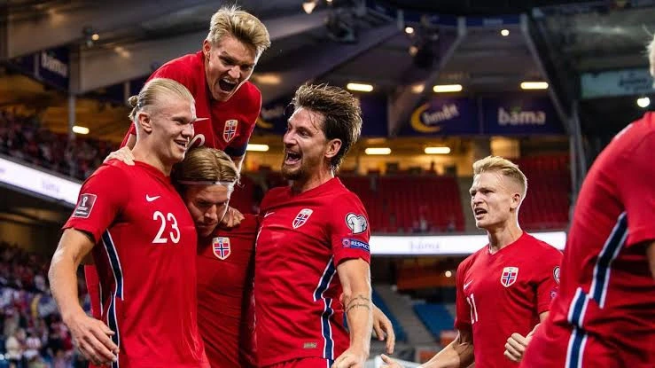 Norveç 27 ildən sonra ilk dəfə dünya çempionatına vəsiqə qazanıb