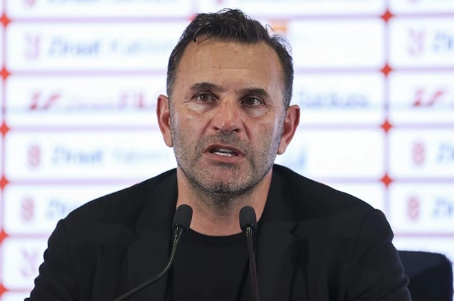 Okan Buruk Türkiyə futbolu tarixinə düşüb