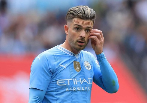 Premyer Liqa klubu "Mançester Siti"nin futbolçusunu icarəyə götürmək istəyir