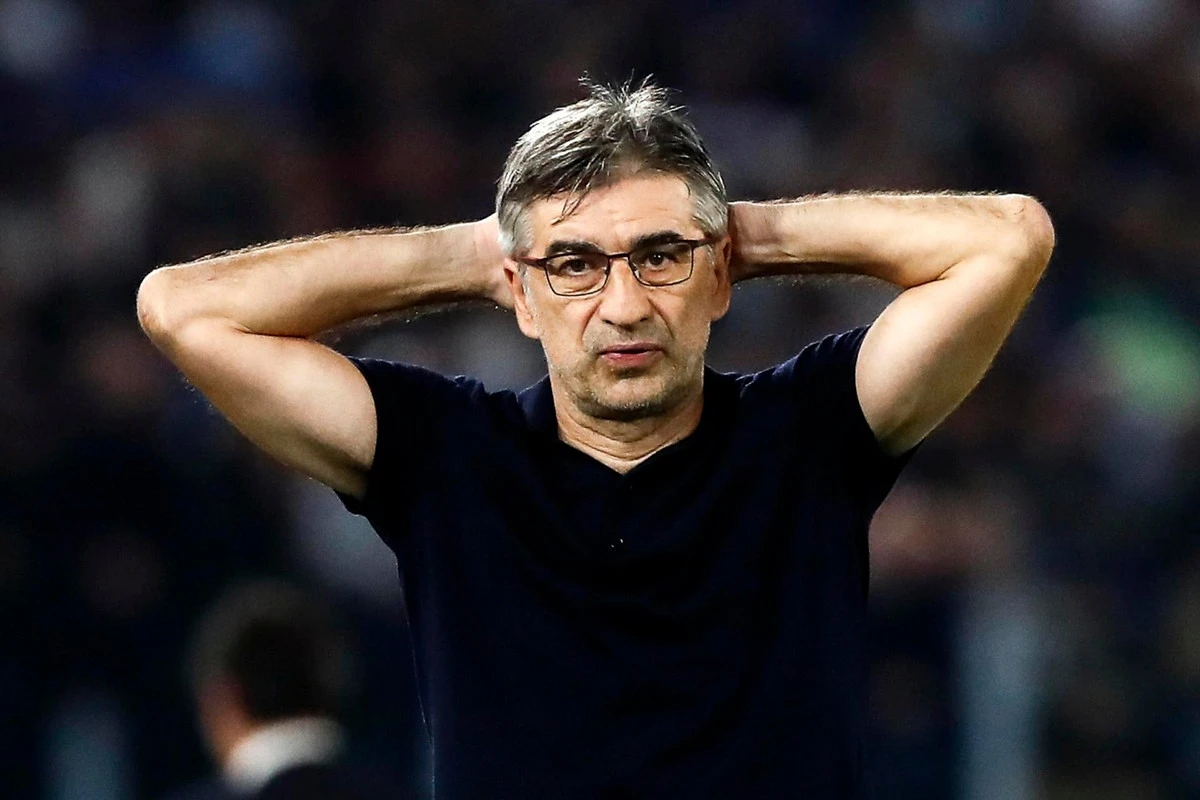 Premyer Liqa klubunda baş məşqçi ayrılığı